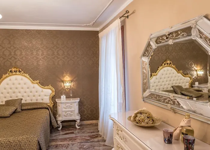 Ca\' Del Cinema B&B